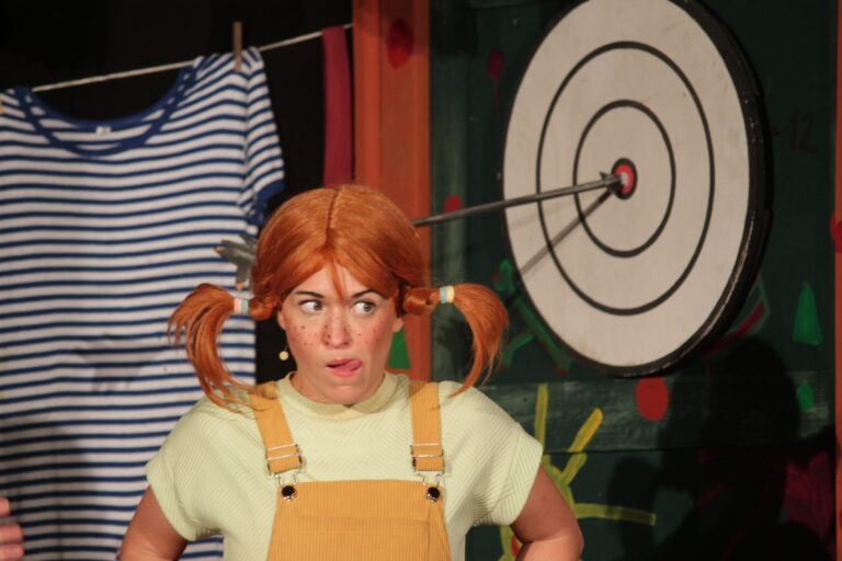 Pippi Langstrumpf 2025-Bauernhausmuseum Erding-Kindertheater (20)